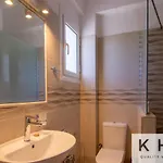 Apartman Red #1, 1 Minute From Megas Lakos Lixúri