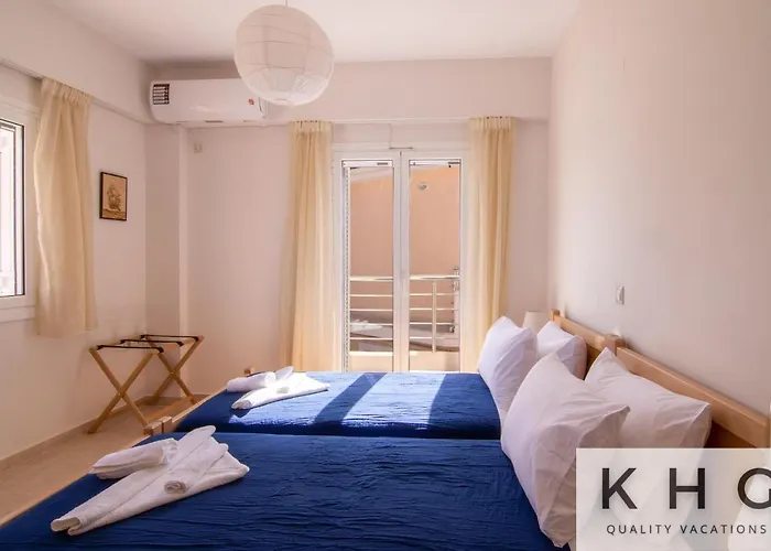 Red #1, 1 Minute From Megas Lakos Apartment *