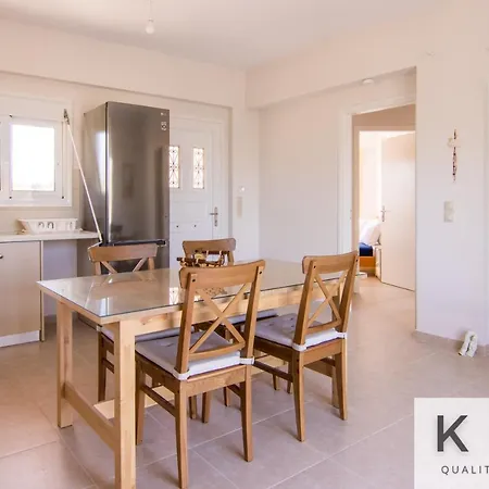 Apartment Red 1 Min From Megas Lakos Beach! Lixouri