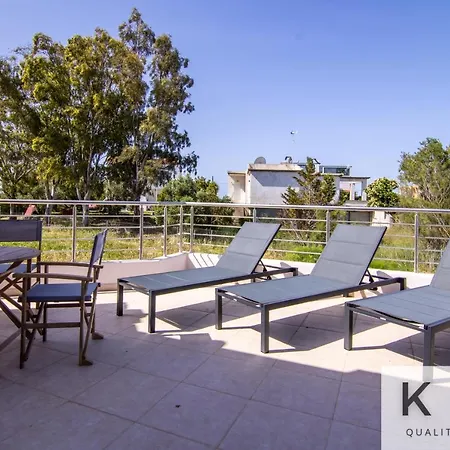 Apartment Red 1 Min From Megas Lakos Beach!