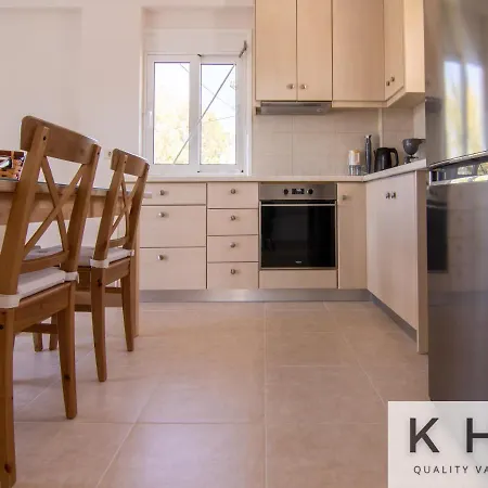 Red #1 & #2, 1 Minute From Megas Lakos Appartement Lixouri